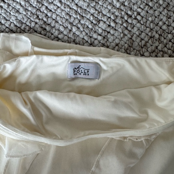 Oh Polly Bandeau Ruffle Detail Mini Dress in White - Picture 4 of 5